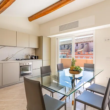 Iflat Luxury Penthouse Near Trevi Fountain Apartment